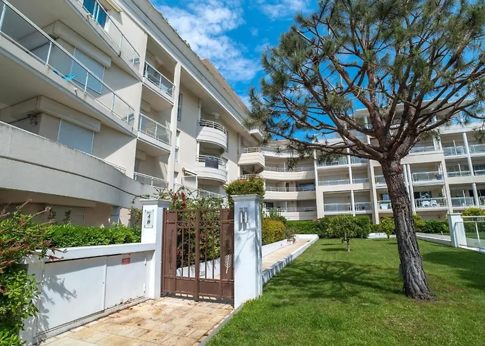 Royal Palm By Interhome アパート