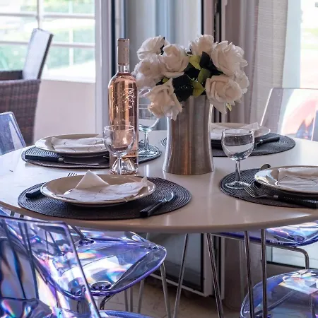 Апартаменты Royal Palm-2 By Interhome