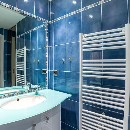 Апартаменты Royal Palm-2 By Interhome